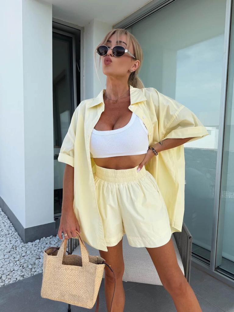 Women's Summer Casual Set, Short-sleeved Shirt And Elastic Fit Sports Shorts Two-Piece Set