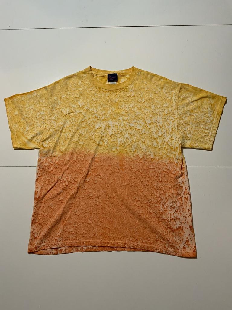 Vintage 90s Y2K Freeze Tag Orange Yellow Burst AOP S/S Crewneck T-Shirt Sz. L