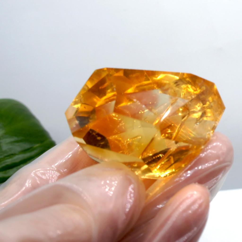 Citrine Natural Quartz Carefully Mineral Feng Good Decorative New Ornament [TANAKA YA] Crystal, Selected, High-Quality, Fortune-Bringing,