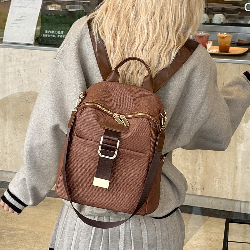 Backpack Women's Autumn/Winter New Fashionable Lightweight Large Capacity Retro Commuting Travel Backpack
