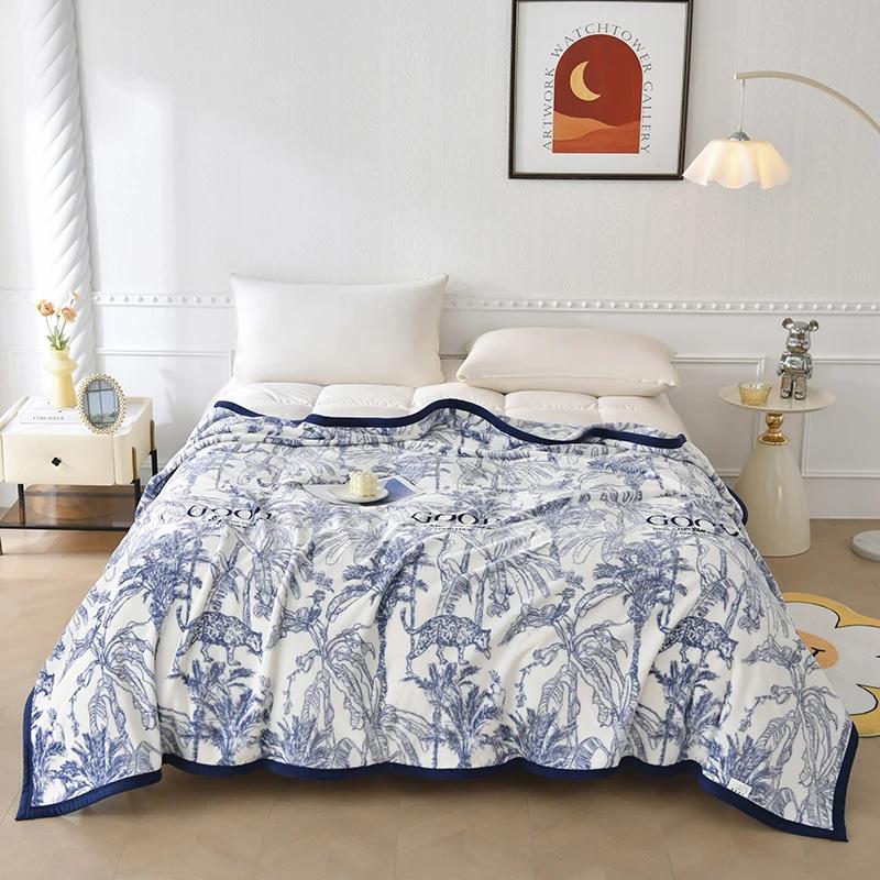 White Floral Throw Blanket Luxury Warm Fuzzy Soft Cozy Flannel Blanket for Home Sofa Couch Chair Decorative Bedroom Bed Blankets