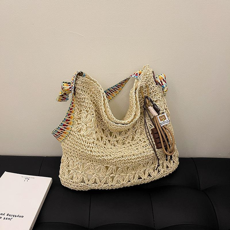 Large Capacity Straw Woven Bag Women's Summer New Vacation Woven Bag Lazy Wind Shoulder Commuter Tote Bag