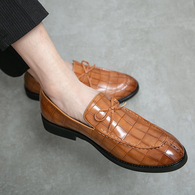 Loafers Men fashion Flats Casual Shoes Male Slip On Mules Runway Flat Brand Fashion Overlock loafers men moccasins