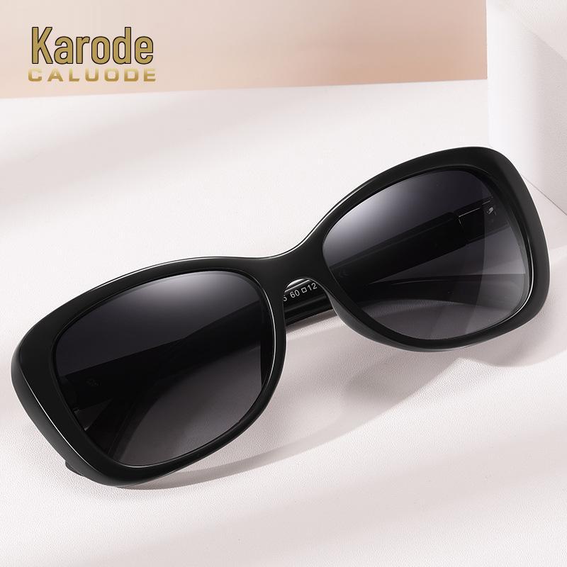 Women's Trendy Polarized Small Frame UV Protection Photochromic Sunglasses 3015