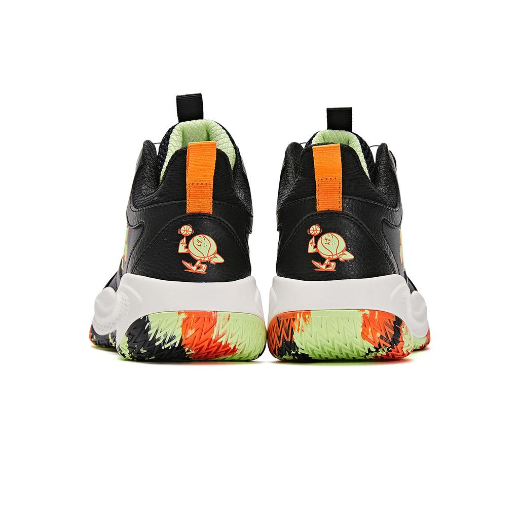 Under Armour Trendy Color Blocked Comfort Knob Cushioning Sneakers Kids Sneakers 2431209