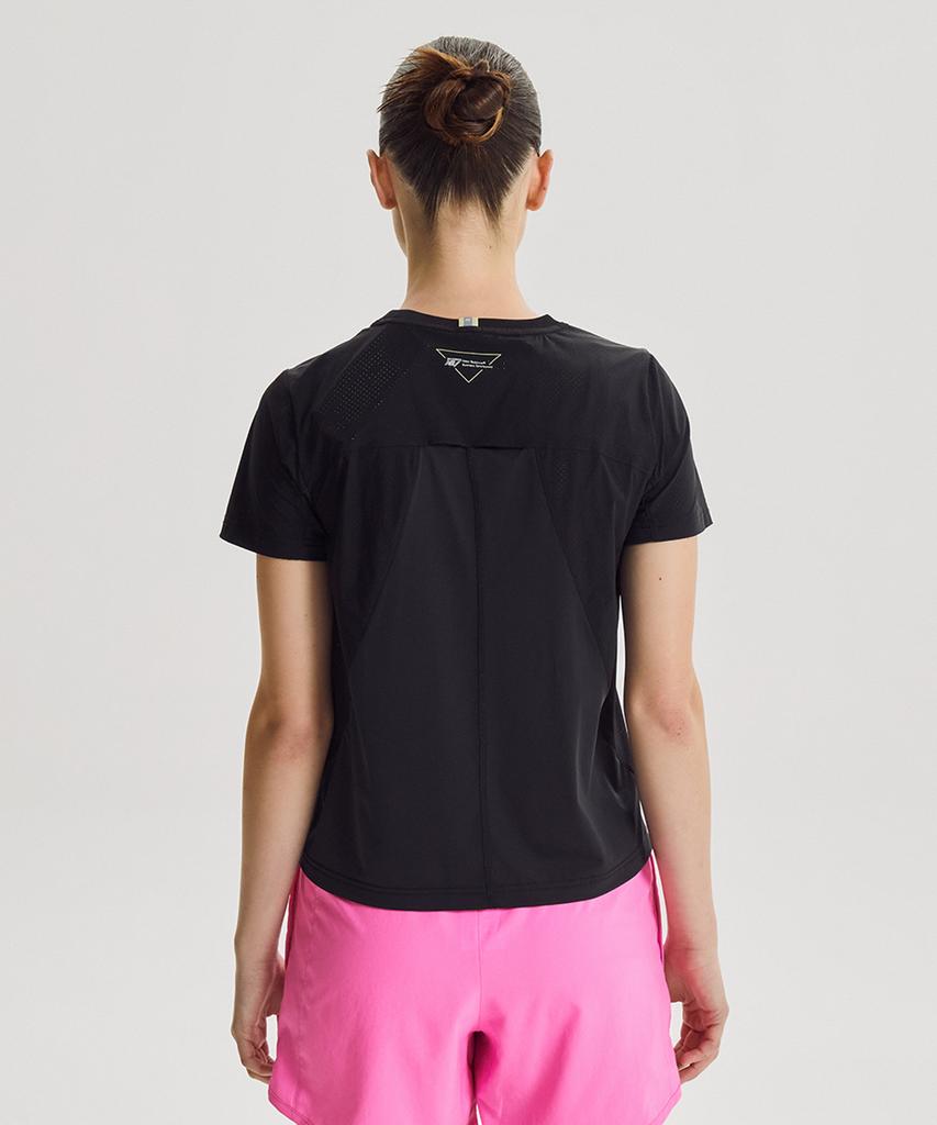 Nyuballanseu Nbneg35702 / Women Rc Air Pro Short Sleeve Tee (Black)