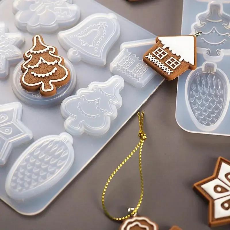 Christmas DIY Crystal Epoxy Mold Xmas Tree Snowflake Elk Pendant Keychain Listing Jewelry Silicone Mold Set Cookie Mold