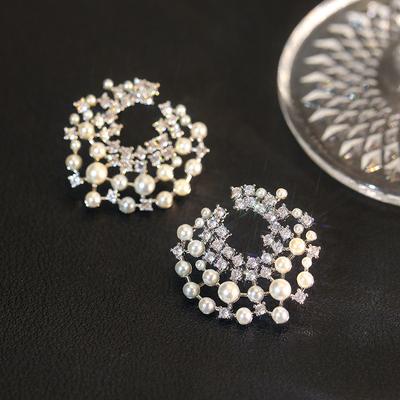 Light Luxury Pearl Earrings Women 'S Premium Diamond Plated Platinum S925 Silver Needle Zircon Circle Earrings