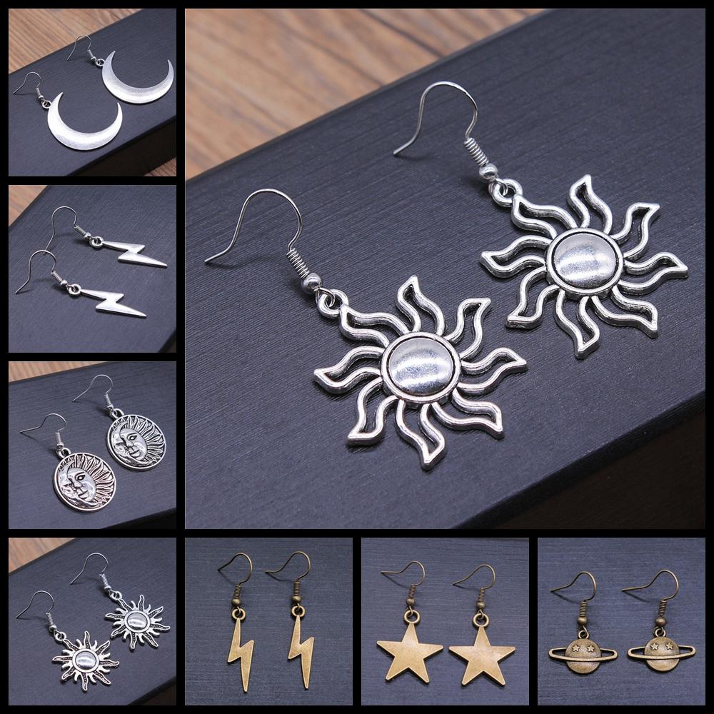 Vintage Totem Ohrring Sonne & Mond Hängeohrringe Geometrische Damen Hängeohrringe Stern Mond Weiblicher Koreanischer Schmuck