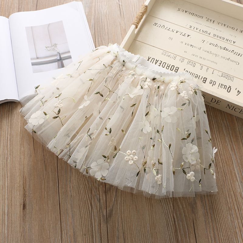 

Детская пышная короткая юбка, сетчатая юбка с трехмерным рисунком лепестков и бабочек, юбка принцессы для девочек, полуюбка для выступлений 130 бежевый