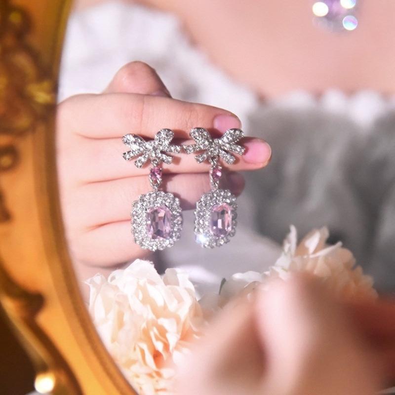 Elegant Square Crystal Pendant Necklace/Earring Chic Bowknot Jewelry Accessories Perfect for Daily Wear and Parties