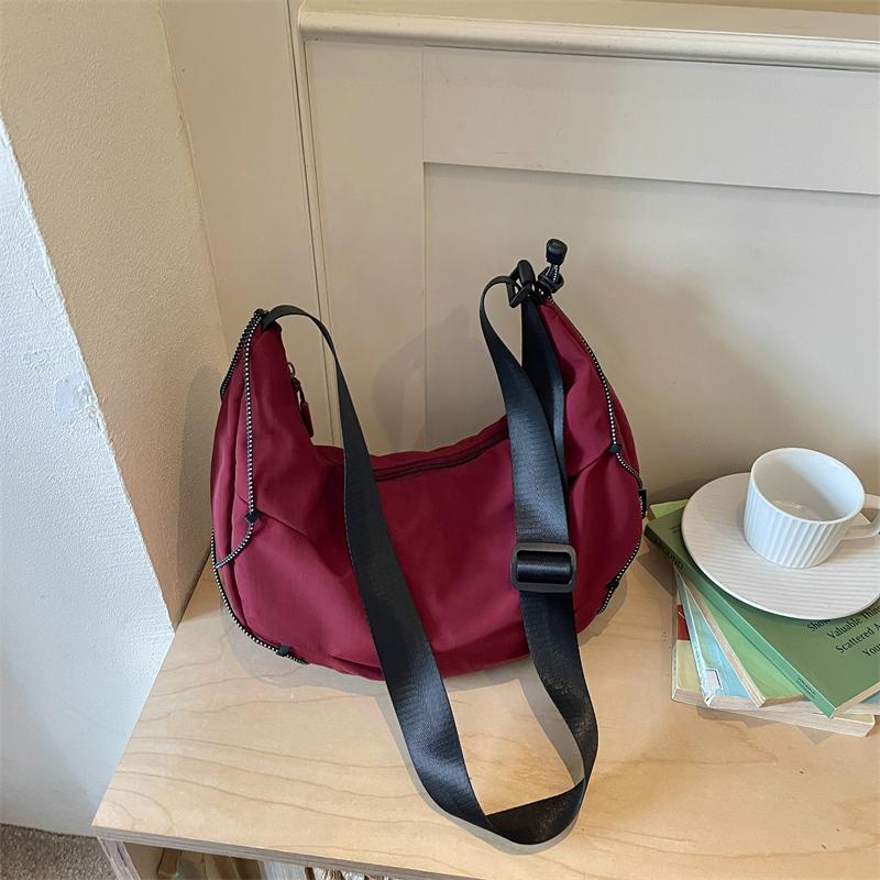 Nylon Shoulder Bag Women's Commuter Crossbody Bag Large Capacity Lightweight Handbag
