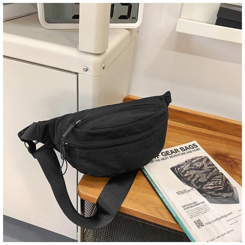 Crossbody bag small satchel shoulder fashion outdoor personality lightweight sports shoulder bag men and women trend