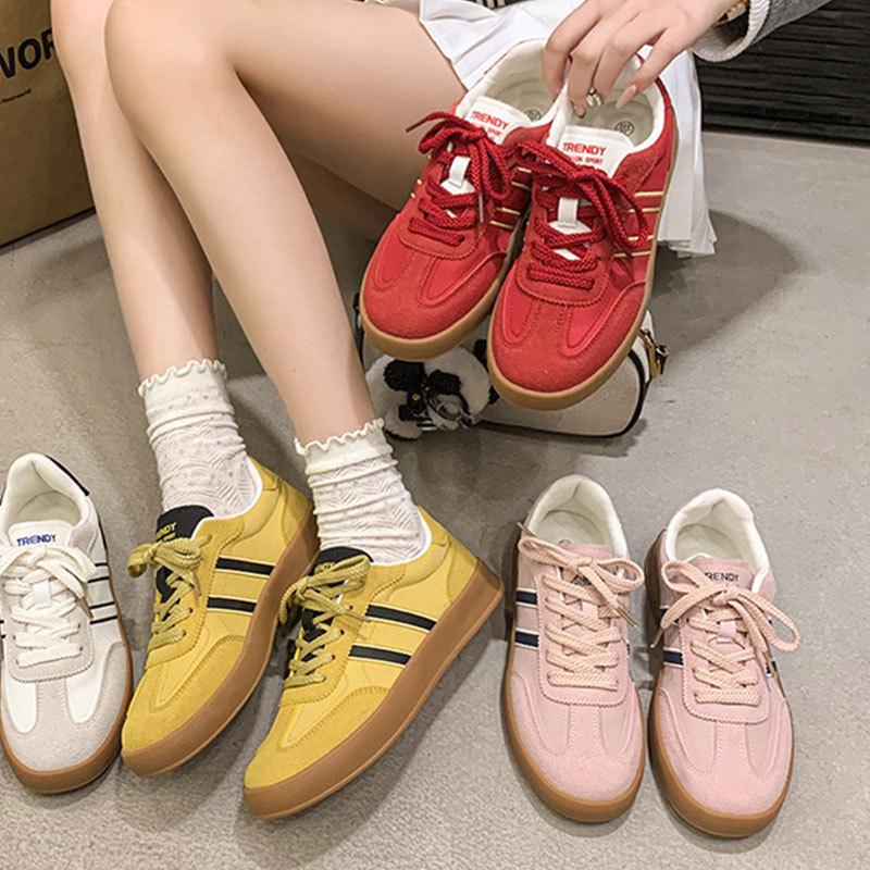 Soft-faced retro red German training shoes women's 2025 new popular inner height increase casual board shoes sports platform Forrest Gump shoes