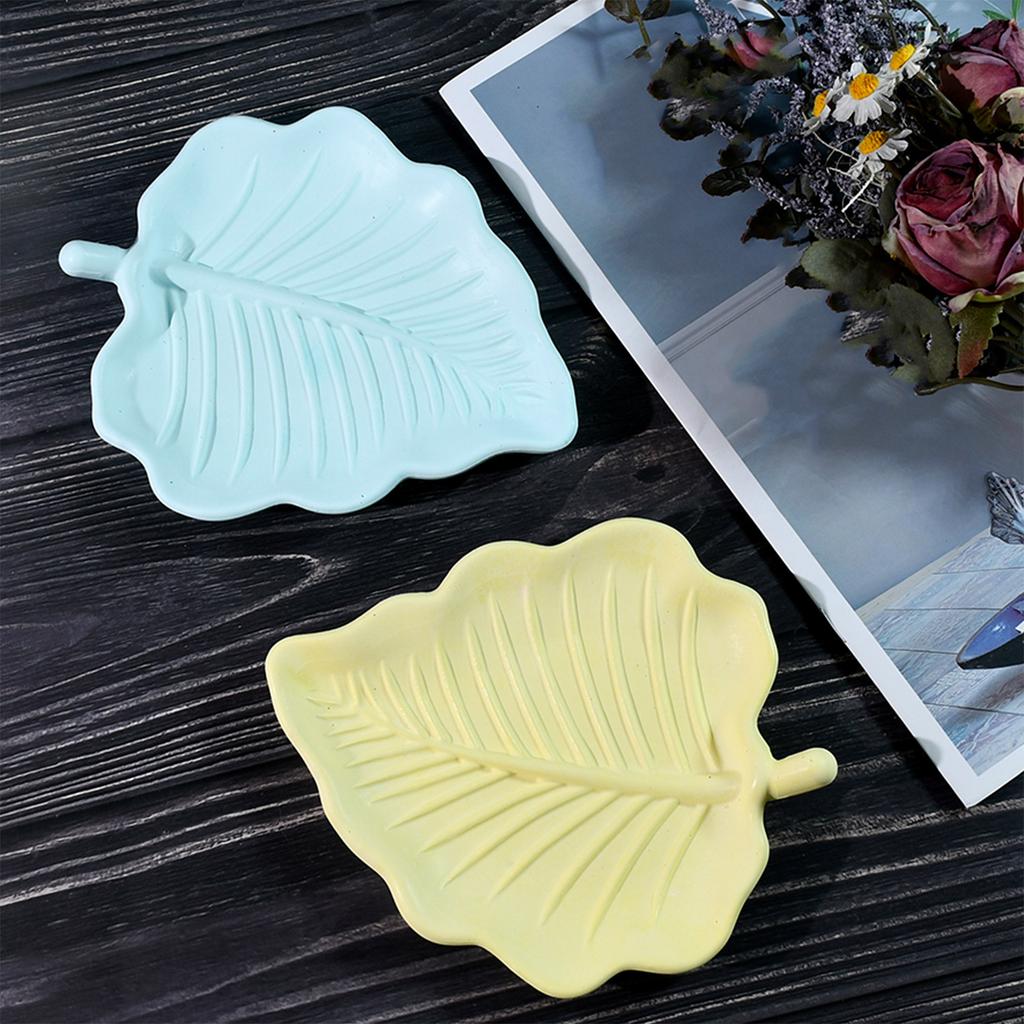 Leaf Shaped Epoxy Resin Casting Mold Versatile Silicone Resin Tray Mold for Crafting Unique Leaf Shaped Plate Items