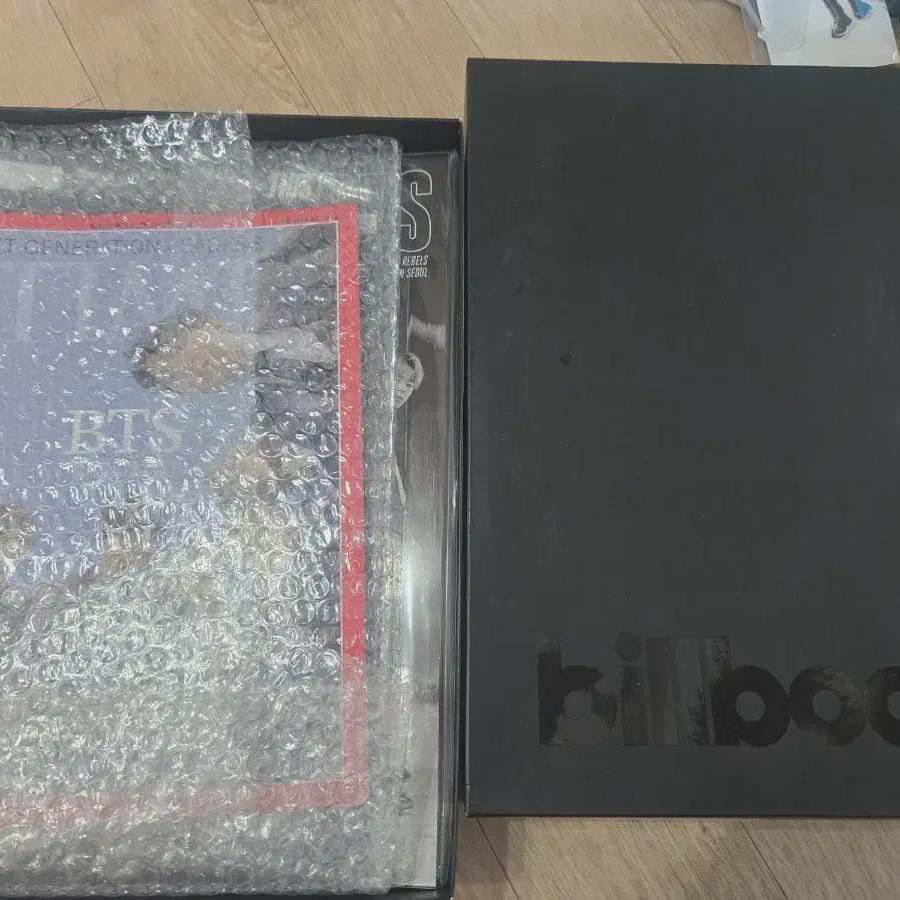 

Пуленепробиваемый рекламный бокс