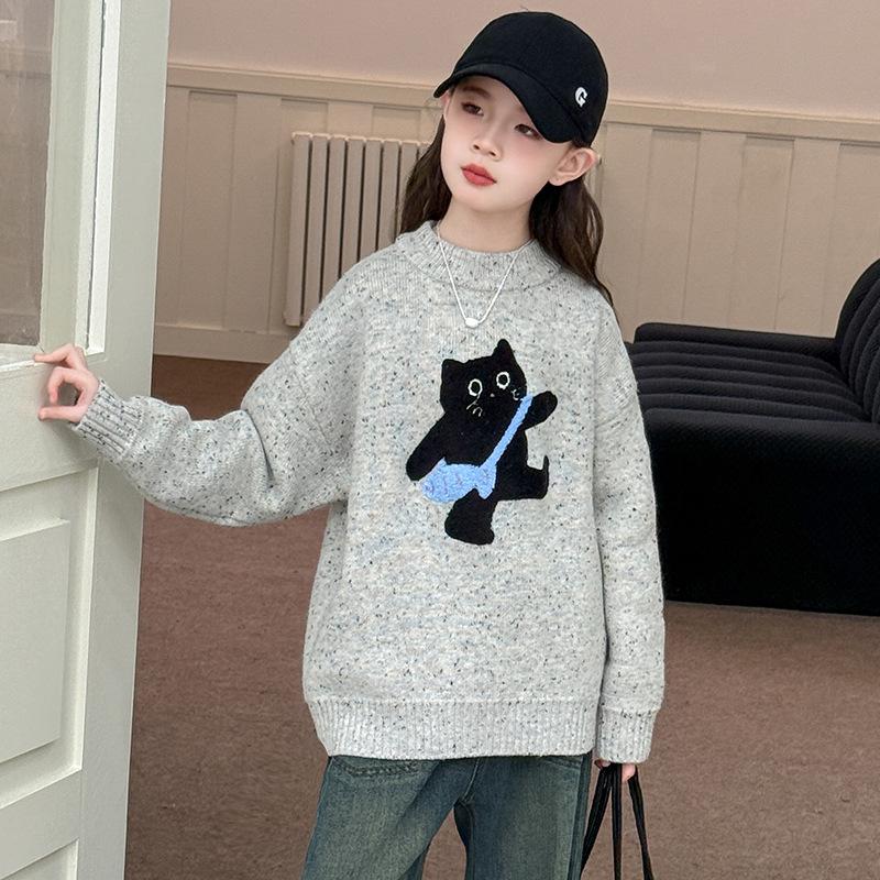 Pulover tricotat gros pentru fete mari pentru toamna/iarna 2025 - Top pentru elevi de gimnaziu