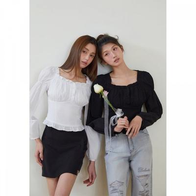 Egoist Square Neck Ruffle Long Sleeve Blouse  Es2obl02 