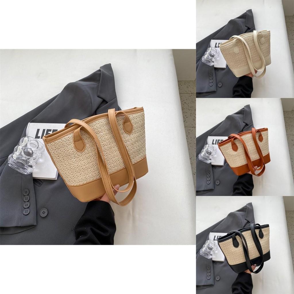 Trendy Black Woven Bucket Bag Spacious Design For Daily Use Perfect For Street Fashion