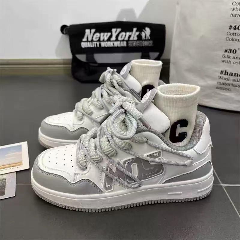 Summer New Doll Breathable Casual Color Matching Style Board Shoes Fashion Outdoor Niche High-end Shoes Versatile Shoes