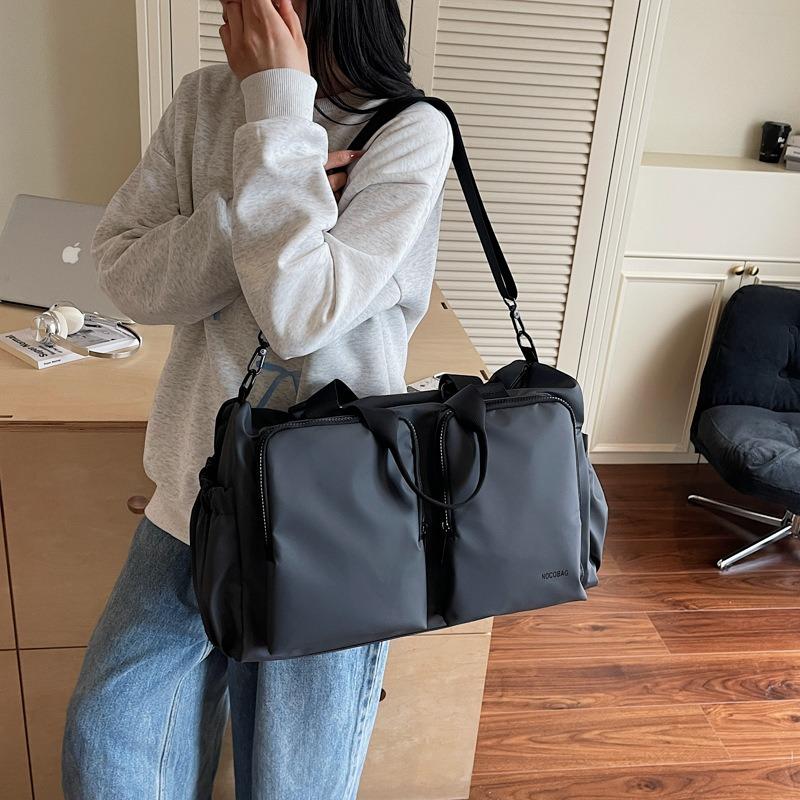 Men's and women's casual shoulder messenger bag fashion business trip handbag large capacity travel bag