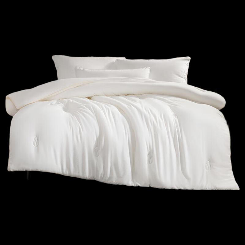 Mercury Home Textiles Corn Warm Winter Quilt