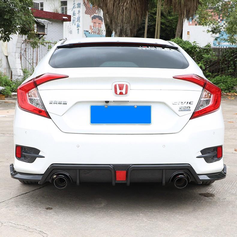 Honda 10th Gen Civic Body Kit: Rear Diffuser, Tailpipe, Rear Lip, Front Splitter.