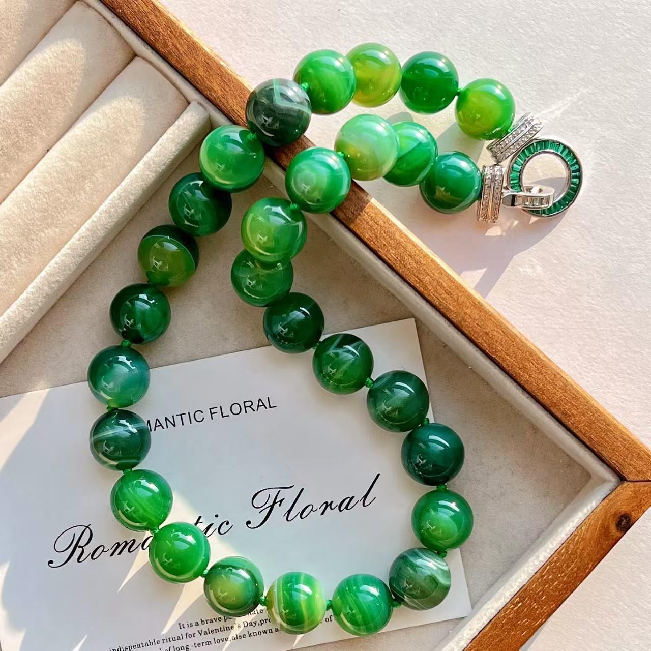 14Mm Retro High Quality Large Particle Natural Chalcedony Collarbone Chain Necklace