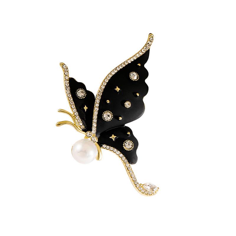 Exquisite Butterfly Brooch: High-End Women's Design Lapel Pin Corsage Accessories