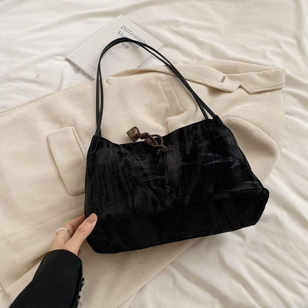 Trendy New Style Tote Bag For Women Spacious Summer Shoulder Bag In Multiple Colors