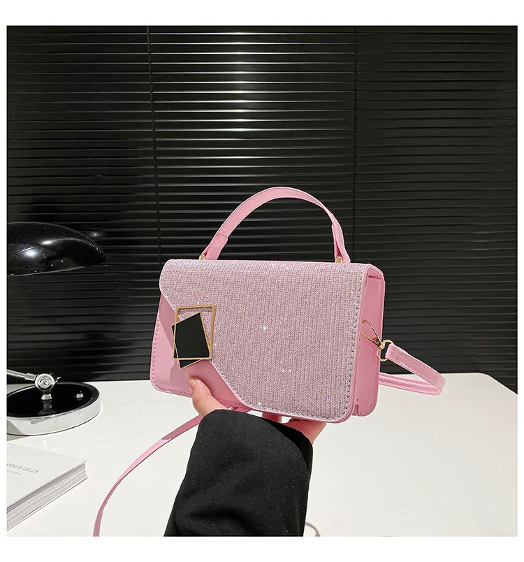 Textured Bag 2025 New Trendy Women's Bag Fashionable Shoulder Messenger Bag Textured Chain Handbag Small Square Bag