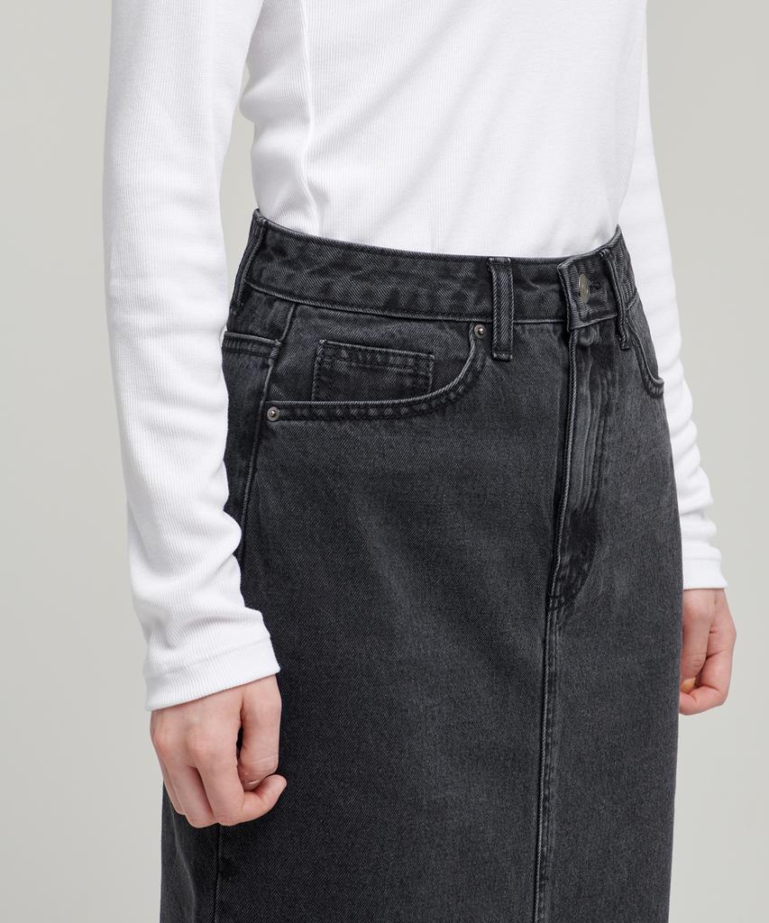 Musinsa Standard Woman Women'S Front Slit Denim Long Skirt [Washed Black]