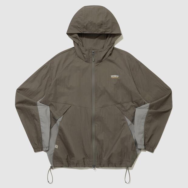Umbro Sungard Ultralight Hooded Windbreaker Jacket Brown Ur221Cjk43 (B Type)