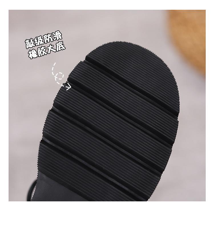 Women's Black Matte Lace-Up Shoes with Thick Soles, Height-Enhancing, British Style, New for Spring and Autumn 2024.