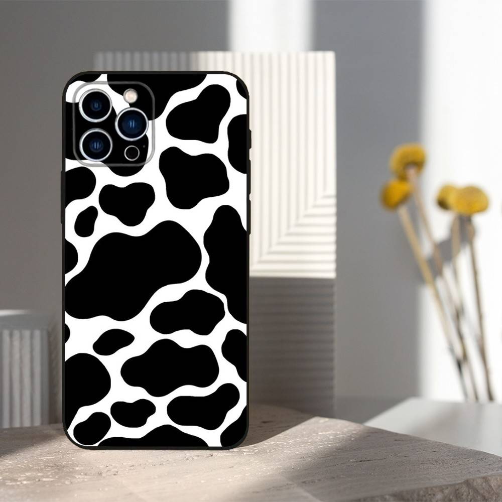 

Cute Cartoon Print Cow Phone For iPhone 13,12,15,14,11,16,17,Plus,Pro Max,XS,X,XR,SE,Mini,8,7,Soft Silicone Black iPhone15PRO