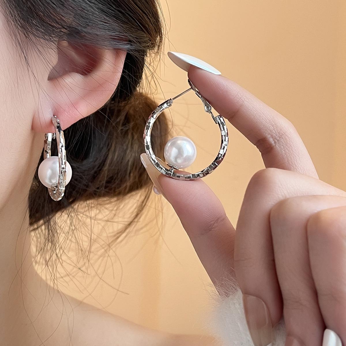 Trendy Minimalist 925 Sterling Silver Crushed Pearl Earrings - Light Luxury & Versatile Design