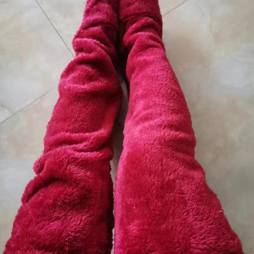 Cozy Knit Leg Warmers for Winter Fashion