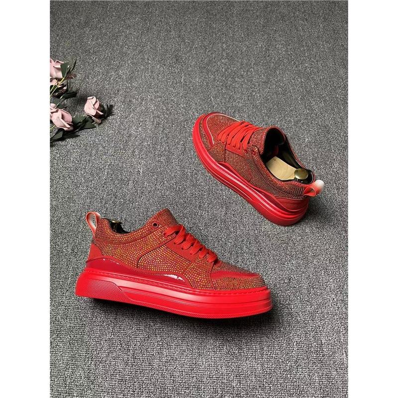 Autumn low-top hot drilling comfortable and lightweight sports and leisure board shoes qs