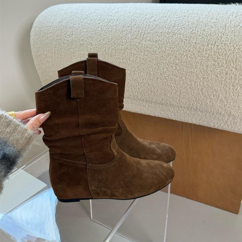 

Inner heightening soft leather retro stacking Martin boots women s shoes 2025 new autumn and winter V-mouth thin boots small short boots 40