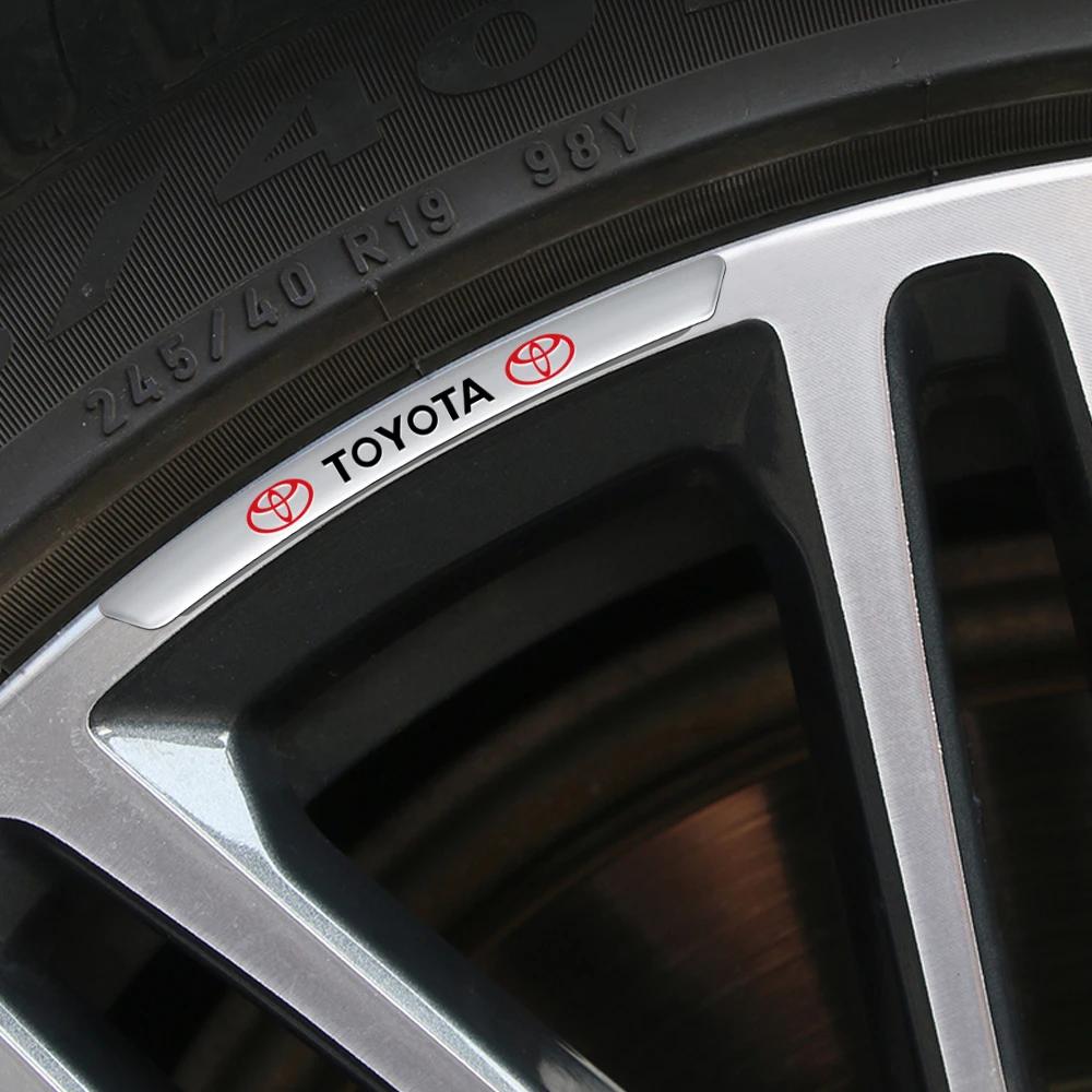 4 ks Hliníkové Samolepky pro Styling Auta Znak Náboje Kola Ráfky Dekor Pro Toyota Corolla Yaris Auris RAV4 Land Cruiser Camry Highlander