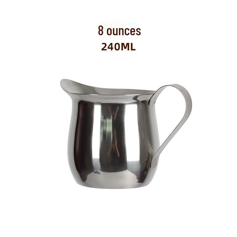 Espresso-Milchkännchen und Messbecher aus Edelstahl