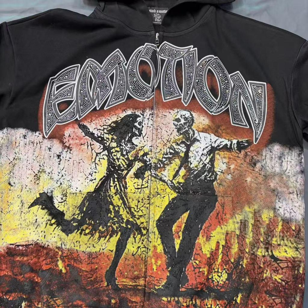 American Trendy Mixed Emotion Rhinestone Letter Hoodie for Men and Women - Retro European Style for Autumn/Winter