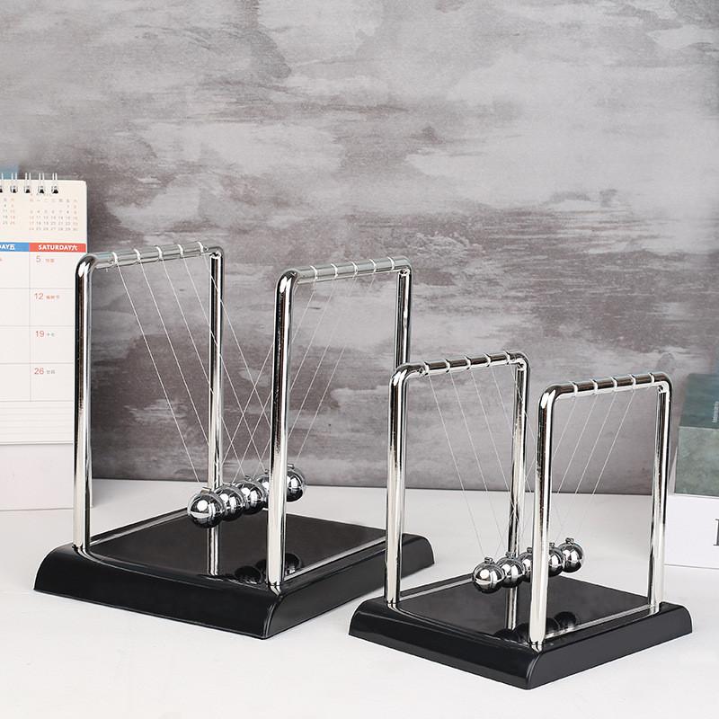 Modern Simple Plastic Newton's Cradle Physics Decor Stress Relief Desk Toy With Black Base