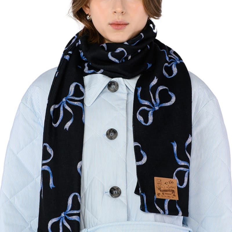 Shin’s Letters D.Muffler no.11 _ Ribbon Graphic Big Muffler