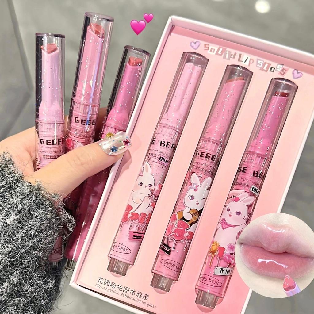 highly glittery lipstick from gloss Korean ReA Cute, pigmented, Rom&nd. Transparent, long-lasting lipstick. Moisturizing, shimmering, long-lasting