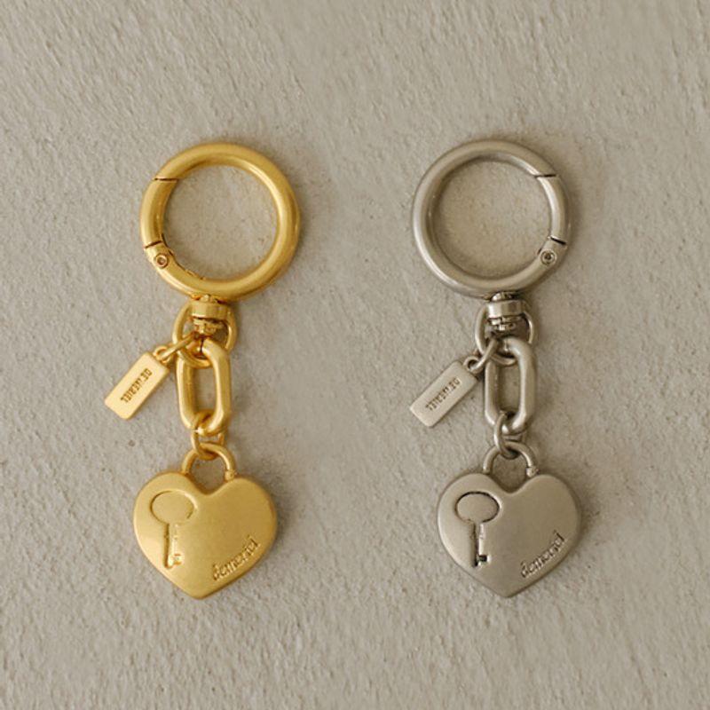 

demeriel Heart Drop Bag Charm 2Colors Silver