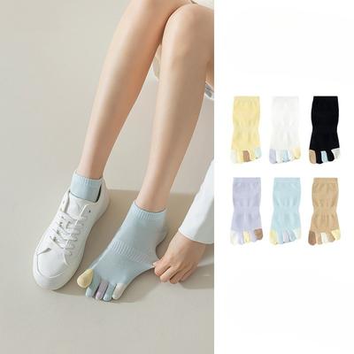 Damen Frühling und Herbst Mode Einfache Farbe Lieblich Atmungsaktiv Kurzer Schaft Fünf-Zehen Baumwollsocken
