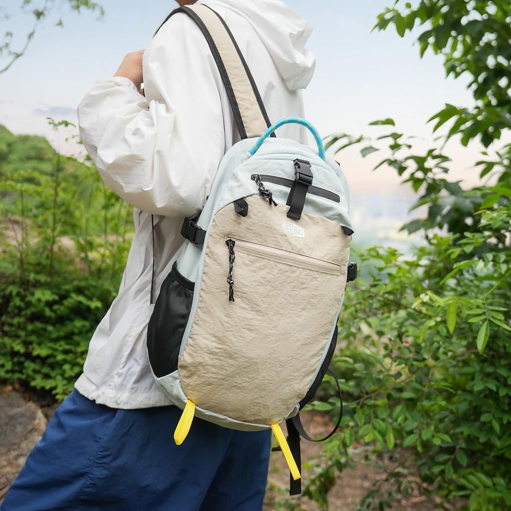 Schoolbag New Backpack Men and Women Fashion Outdoor Backpack Full Attendance Backpack Large Capacity Travel Bag Fashion Sports Backpack