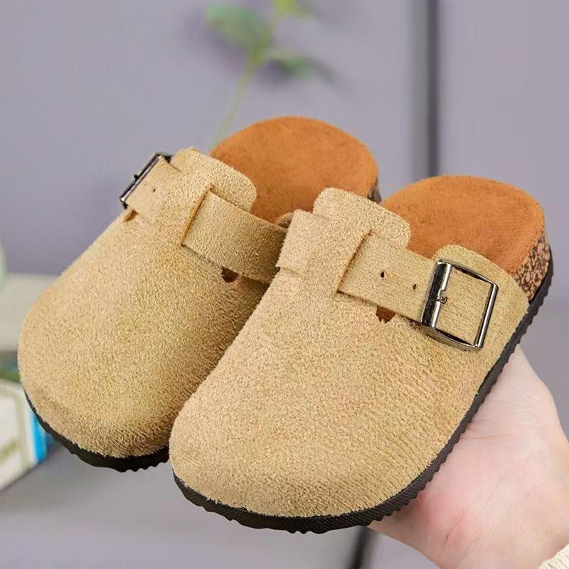 Korean Style Kids' Birkenstock Slippers: Fashionable Closed-Toe with Thick Sole for Boys and Girls