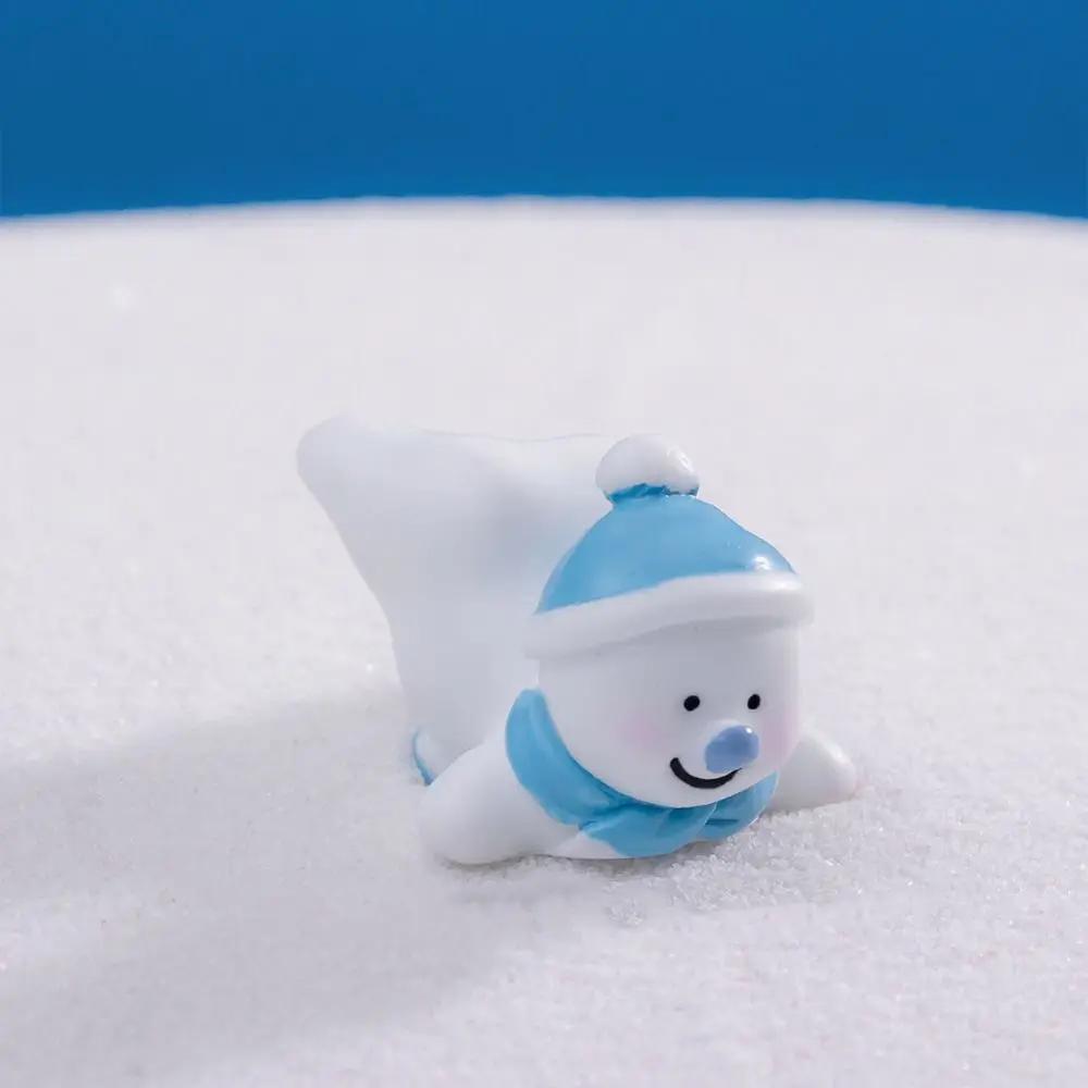 2Pcs Creative Christmas Mini Snowman Figurine White DIY Miniature Snowman Statue Micro Landscape Dollhouse Desktop Knick-Knack